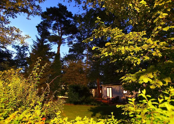 Roompot Bospark De Schaapskooi 홀리데이파크 3*