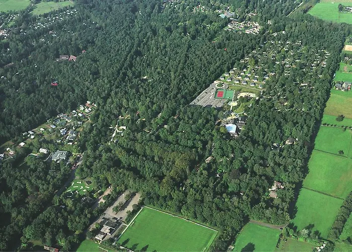 홀리데이파크 Roompot Bospark De Schaapskooi